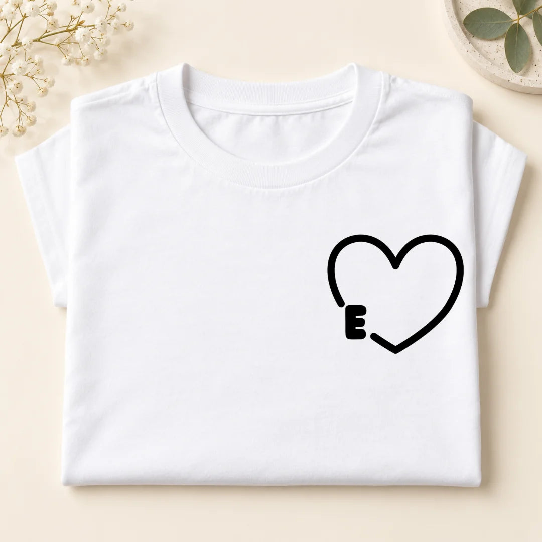 Siempre Tú – Camiseta Personalizada con Inicial
