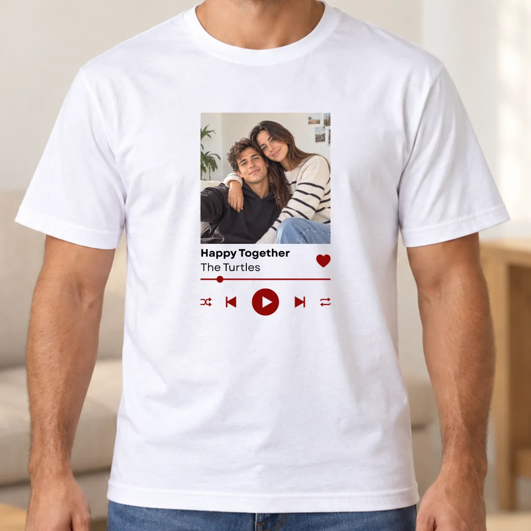 Nuestra Canción – Camiseta Personalizada con Foto y Canción