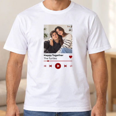Nuestra Canción – Camiseta Personalizada con Foto y Canción