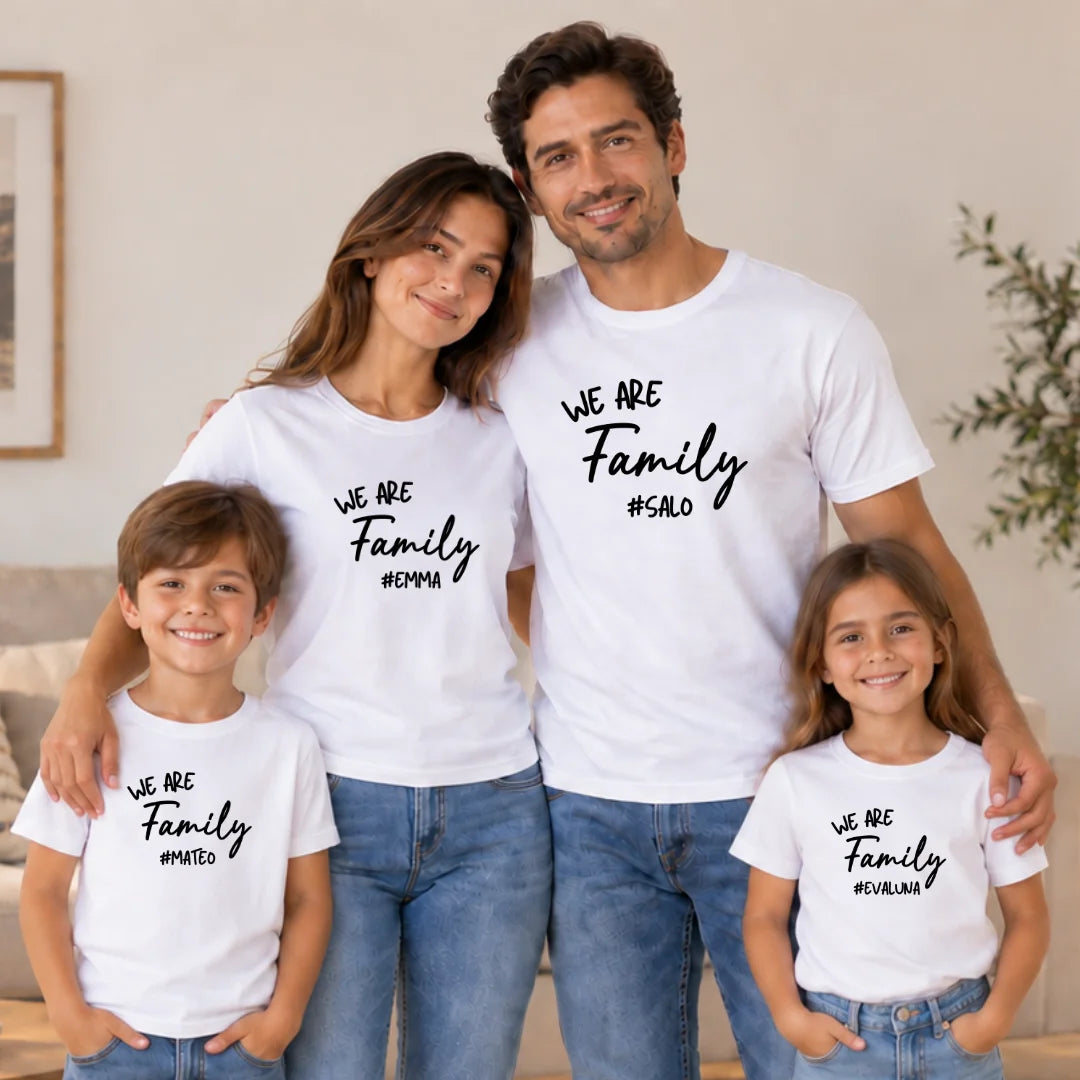 We Are Family – Camiseta Personalizada con Nombre