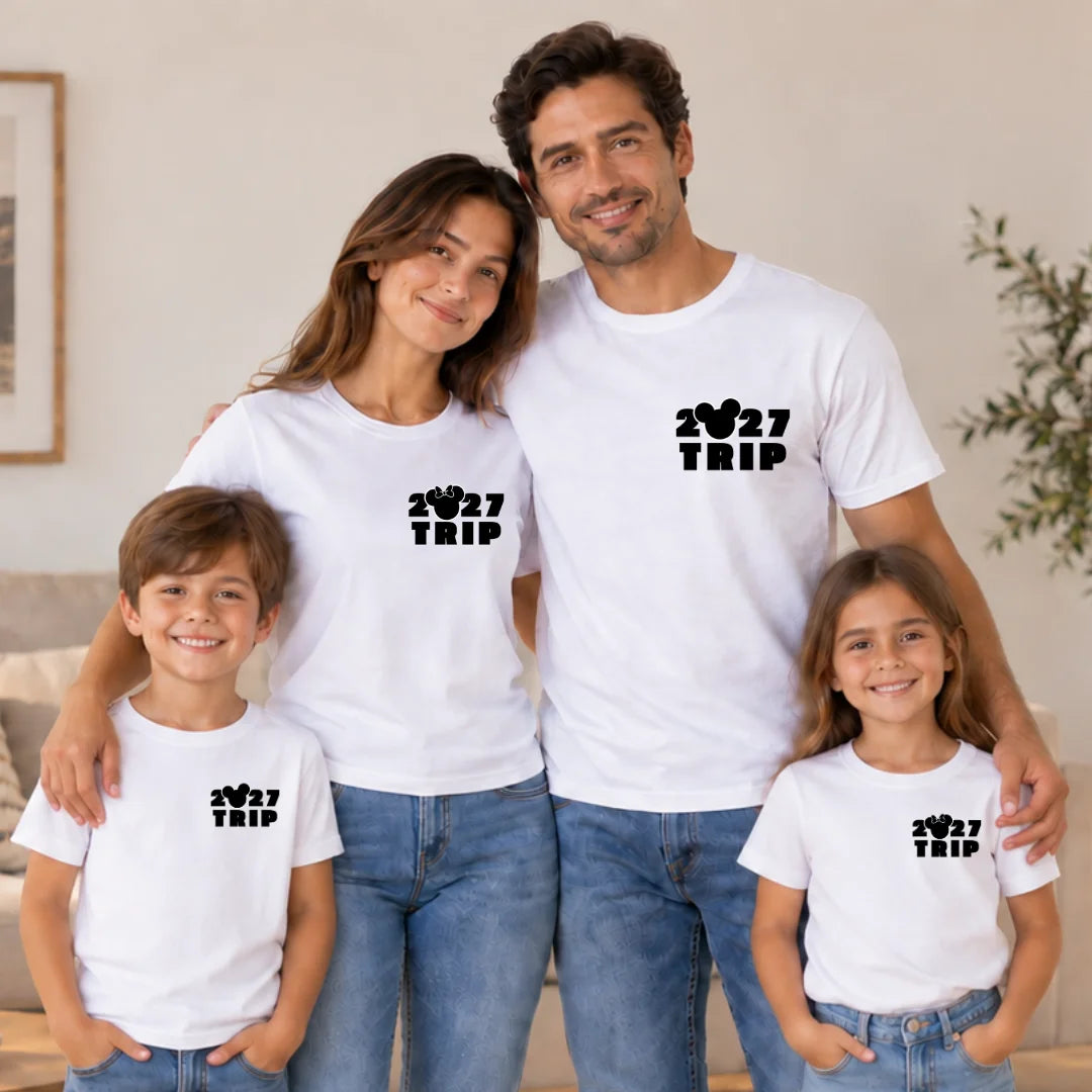 Aventura en Familia – Camiseta Personalizada con Año