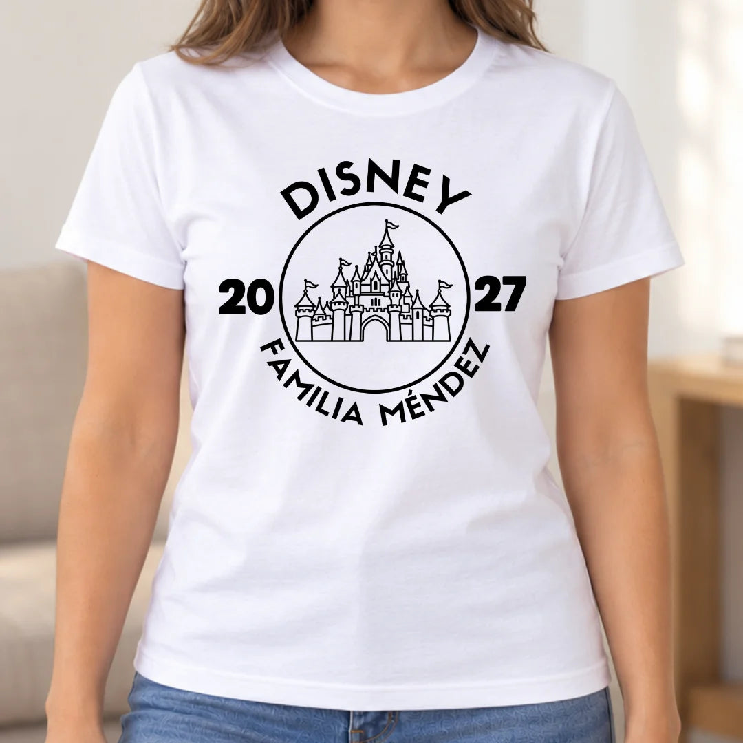 Nuestro Viaje Soñado – Camiseta Personalizada con Año y Nombre