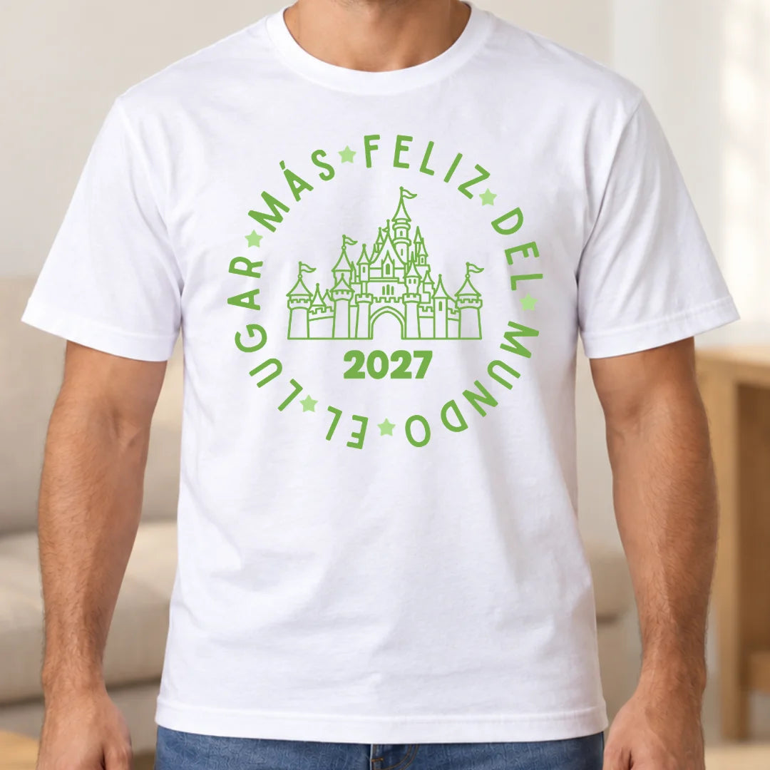 Nuestro Mundo Mágico – Camiseta Personalizada con Año y Nombre