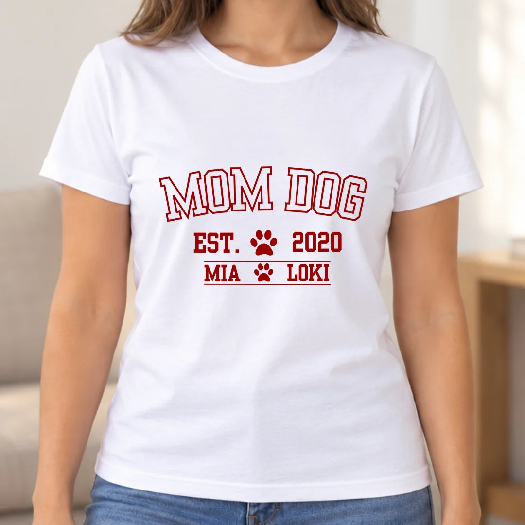 Mamá de Mascotas – Camiseta Personalizada con Nombres y Año
