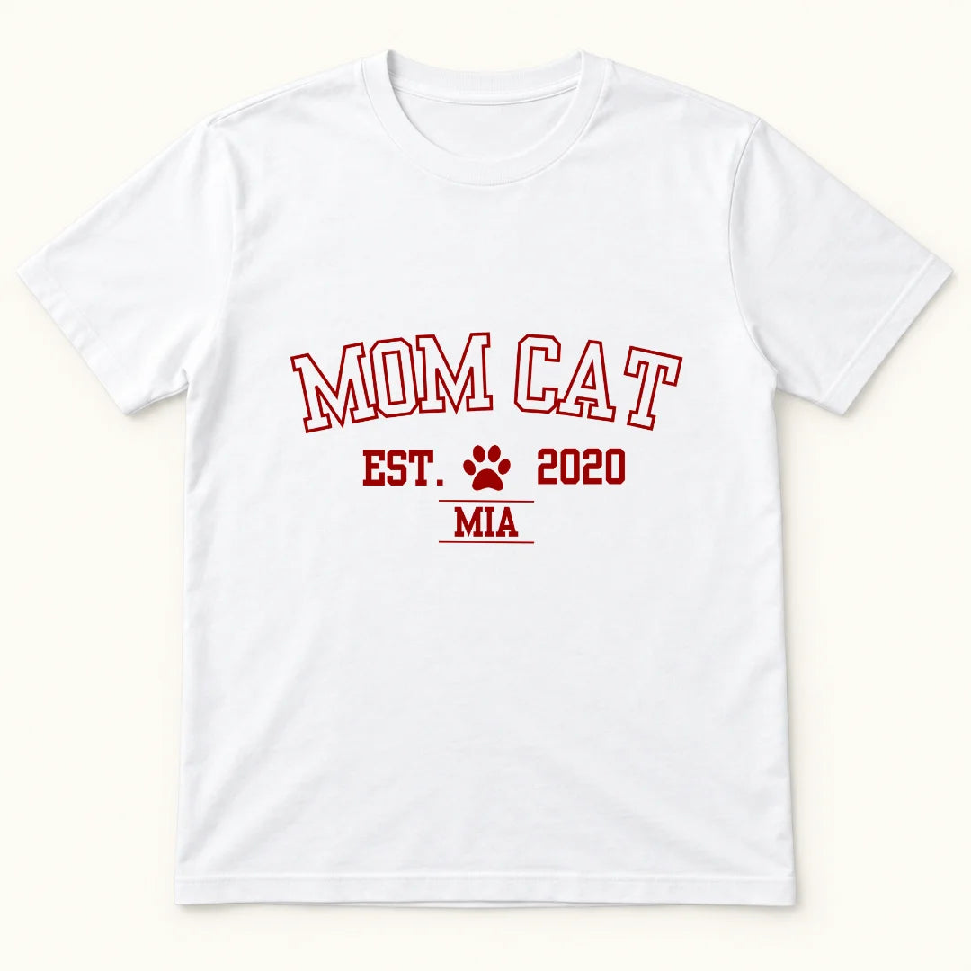 Mamá de Mascotas – Camiseta Personalizada con Nombres y Año