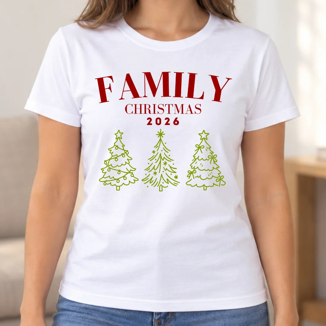 Navidad en Familia – Camiseta Personalizada con Foto y Nombre Familiar
