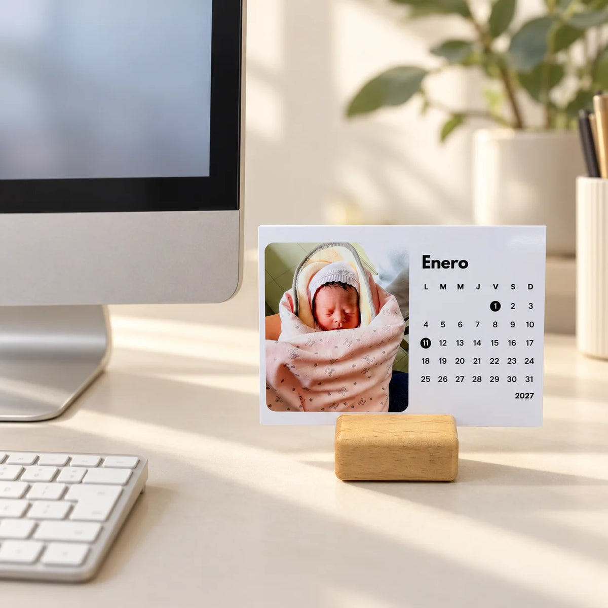 Calendario Personalizado de Escritorio con 12 Fotos